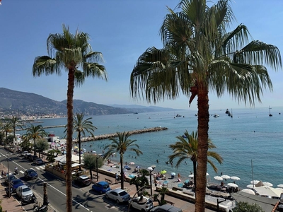 Appartement T2 (58,6 m² Carrez) en vente à ROQUEBRUNE-CAP-MARTIN