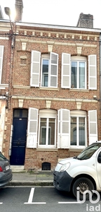 Maison 5 pièces de 89 m² à Amiens (80000)