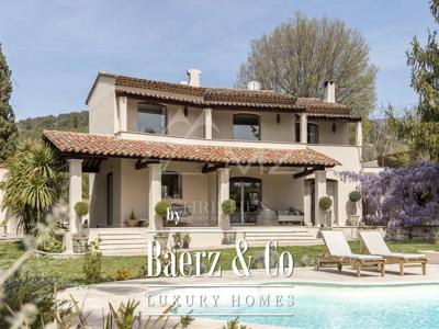 Villa de luxe de 6 pièces en vente 06130, Grasse, Provence-Alpes-Côte d'Azur