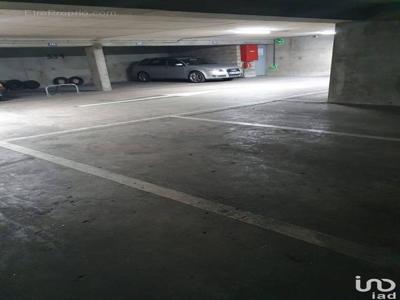 Parking 12m² à epinay-sous-senart