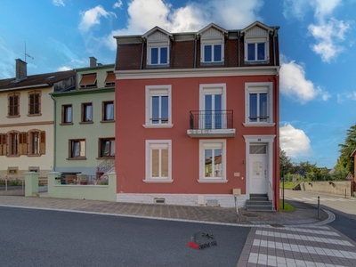 Maison 10 pièces de 183 m² à Rémelfing (57200)