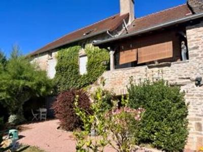 3 bedroom luxury House for sale in Saint-Clément-sur-Guye, Bourgogne