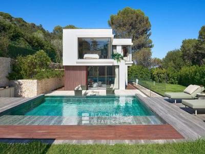 6 room luxury Villa for sale in Cannes, French Riviera