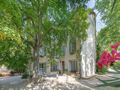 Luxury Hotel for sale in Narbonne, Occitanie