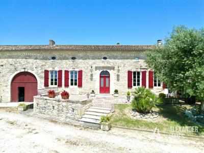 Luxury House for sale in Duras, Nouvelle-Aquitaine