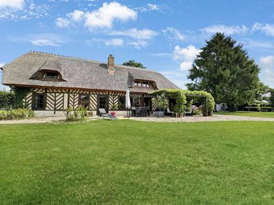 Maison de luxe de 4 chambres en vente à Honfleur, Normandie