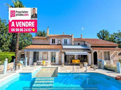 Maison de luxe de 10 pièces en vente à Montauroux, Provence-Alpes-Côte d'Azur