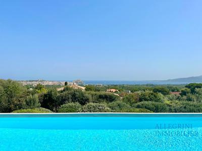 Maison de luxe de 5 chambres en vente à Calvi, Corse