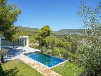 Maison de luxe de 5 chambres en vente à La Ciotat, Provence-Alpes-Côte d'Azur