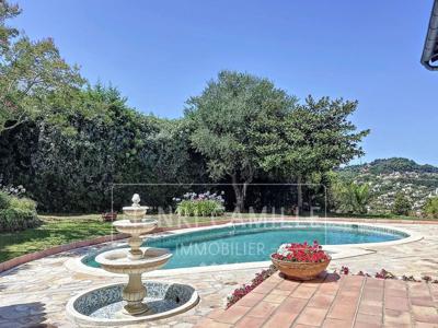 Villa de luxe de 8 pièces en vente Cannes, Provence-Alpes-Côte d'Azur