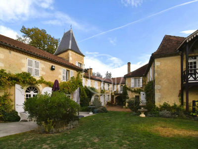 Vente Château Vic-Fezensac - 3 chambres