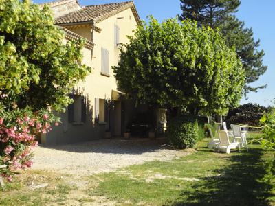 Les Tilleuls - maison de campagne en Drôme provençale