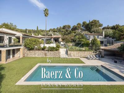 Villa de 10 pièces de luxe en vente 06250, Mougins, Alpes-Maritimes, Provence-Alpes-Côte d'Azur