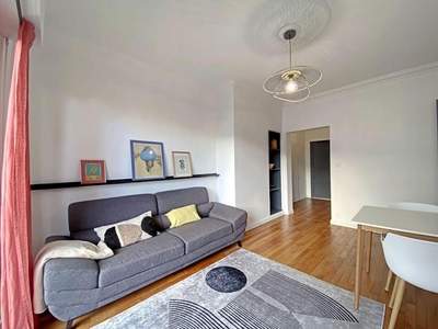 Location meublée appartement 2 pièces 52 m²