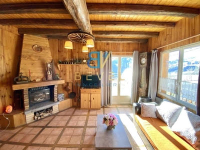 Vente chalet 10 pièces 209 m²