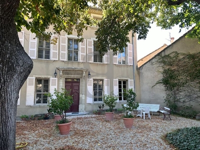 Vente maison 12 pièces 394 m²