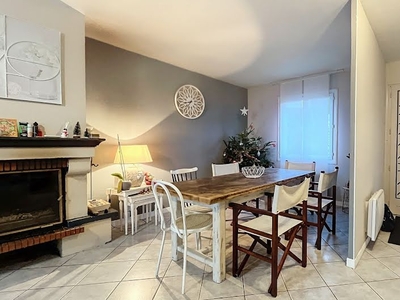 Vente maison 5 pièces 104 m²