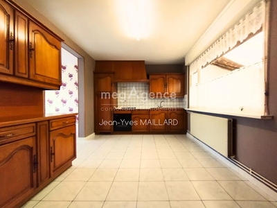 Vente maison 6 pièces 113 m²