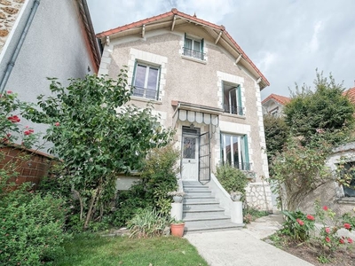 Vente maison 6 pièces 130 m²