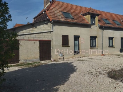 Vente maison 6 pièces 174 m²