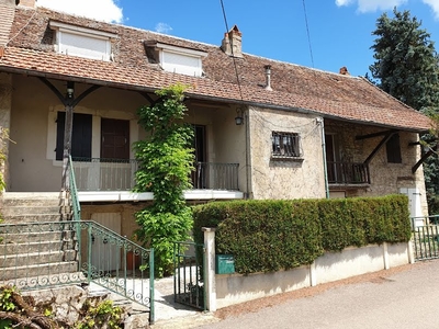 Vente maison 7 pièces 148 m²