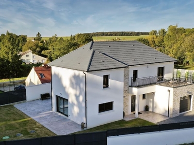 Vente maison neuve 7 pièces 120 m²