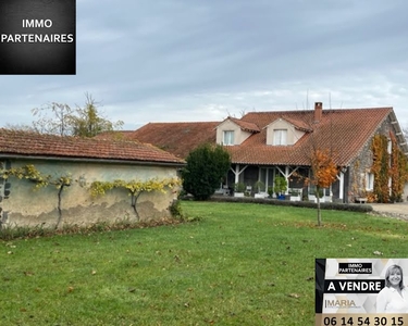 Vente propriété 7 pièces 240 m²