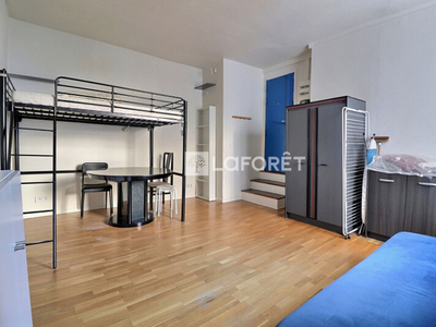 Appartement T1 Paris 10