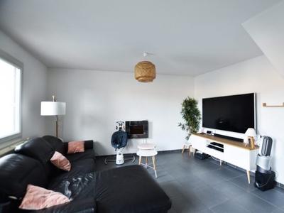 NIMES - VACQUEROLLES : Appartement P4 de 80 m² avec jardin