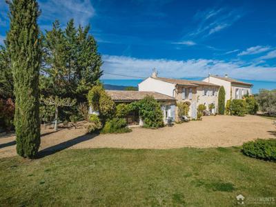 Villa de 13 pièces de luxe en vente Cucuron, Provence-Alpes-Côte d'Azur