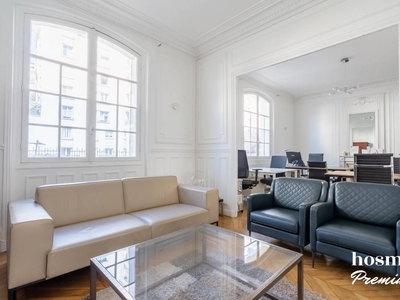 Bel appartement familial de 105m² - Possibilité de profession libérale - rue Philibert Delorme 75017 Paris