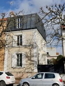 Maison de 4 chambres de luxe en vente à Le Perreux-sur-Marne, France