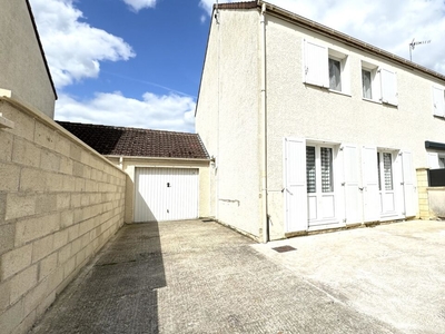 Vente maison 4 pièces 92 m² Mormant (77720)