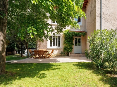 Vente maison 5 pièces 150 m² Villefranche-sur-Saône (69400)