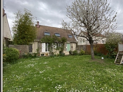 Vente maison 5 pièces 95 m² Vaires-sur-Marne (77360)