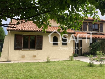 Vente maison 6 pièces 128 m² Eysines (33320)