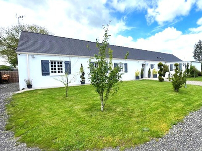 Vente maison 7 pièces 210 m² Puiseux-en-Bray (60850)