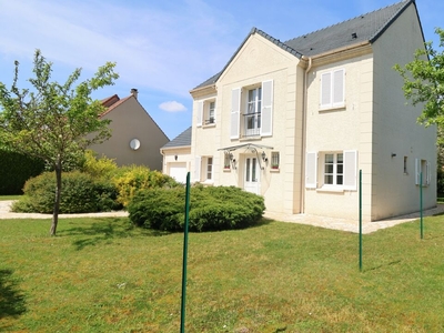 Vente maison 8 pièces 166 m² Saint-Rémy-Lès-Chevreuse (78470)