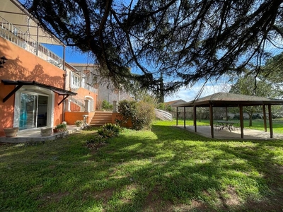 Villa de 14 pièces de luxe en vente Lieuran-lès-Béziers, Occitanie