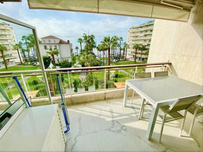 1 room luxury Apartment for sale in Cannes, France