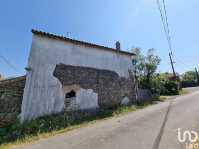 Maison 3 pièces de 60 m² à La Chapelle-Bertrand (79200)