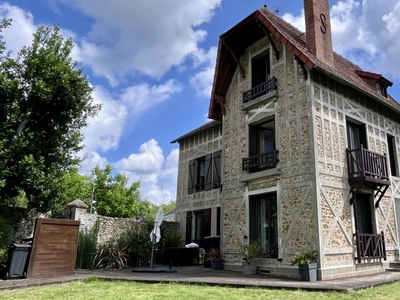Vente maison 7 pièces 150 m² Bruyères-le-Châtel (91680)