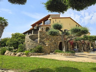 Villa de luxe de 8 pièces en vente Sorède, Occitanie