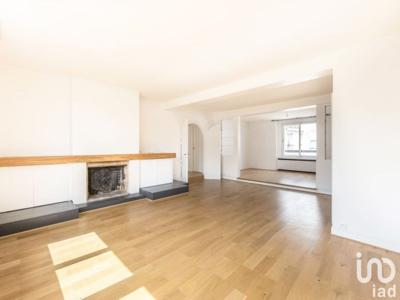 Appartement 5 pièces de 150 m² à Paris (75008)