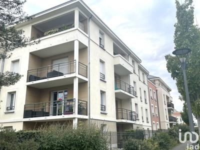 Appartement 2 pièces de 41 m² à Orléans (45000)