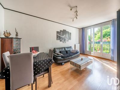 Appartement 2 pièces de 49 m² à Chevilly-Larue (94550)