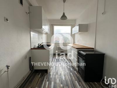 Appartement 2 pièces de 51 m² à Roubaix (59100)