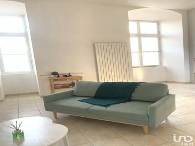 Appartement 2 pièces de 72 m² à Beaupréau-en-Mauges (49600)