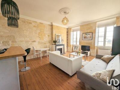 Appartement 3 pièces de 59 m² à Bordeaux (33000)