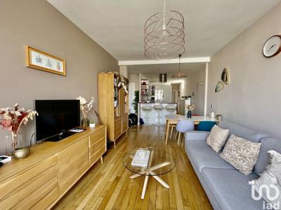 Appartement 3 pièces de 64 m² à Courbevoie (92400)